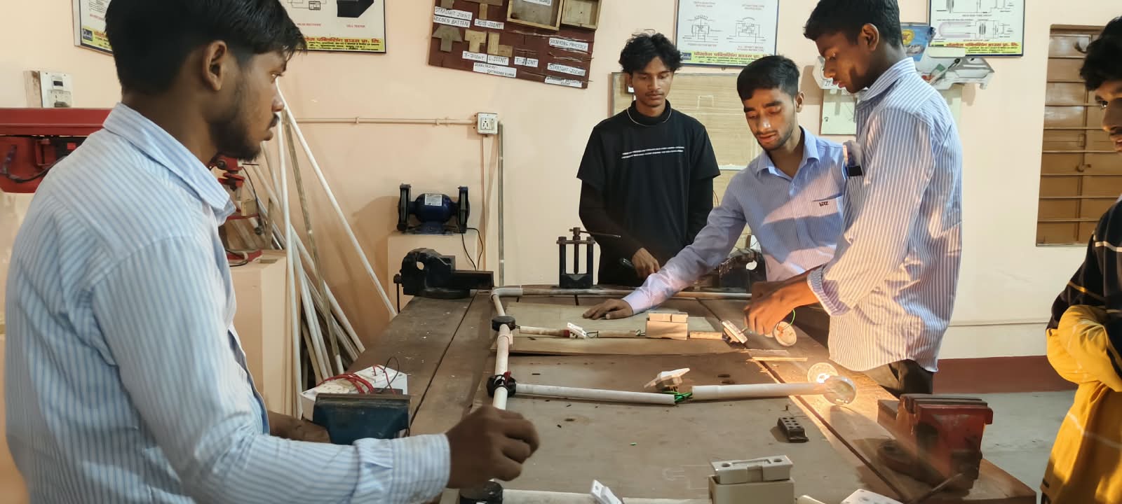 Fitter tools and workshop training